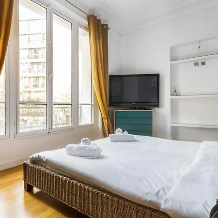 Apartmán Charming 6p- Auteuilla Muette